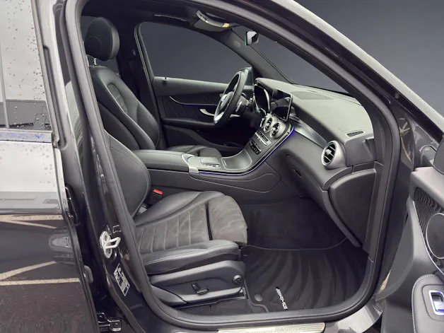 Mercedes-Benz GLC 200 AMG Line 4Matic 9G-Tronic