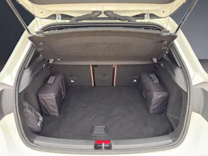 Mercedes-Benz A 250e Progressive 8G-DCT