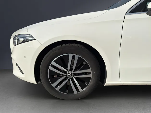 Mercedes-Benz A 250e Progressive 8G-DCT