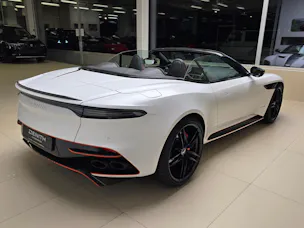 Aston Martin DBS Volante Cabrio Superleggera