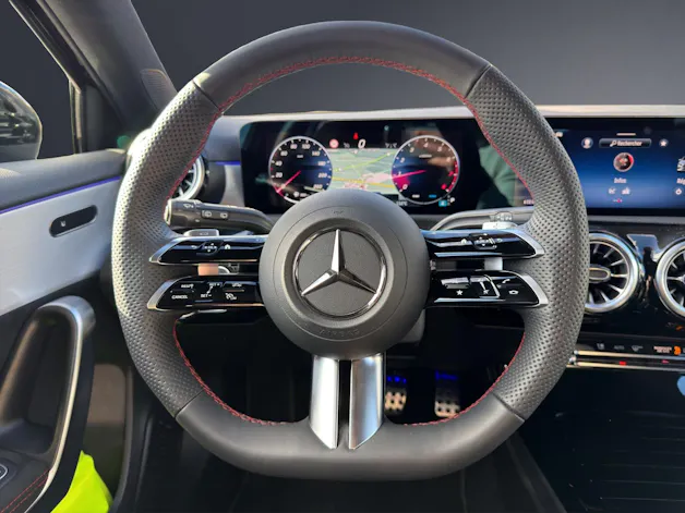 Mercedes-Benz A 200 Night Star 7G-DCT