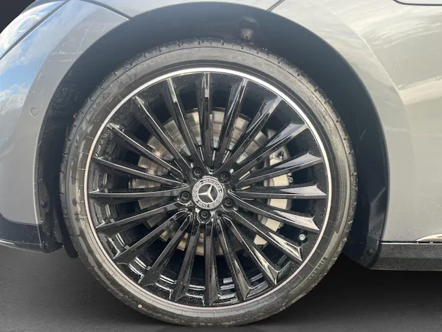 Mercedes-Benz EQE 350 4 Matic Exe. Ed.