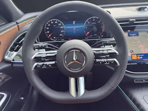 Mercedes-Benz E 220 d T 4Matic 9G-Tronic