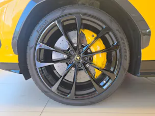 Lamborghini Urus E-Gear - Novitec