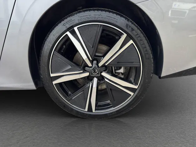 Peugeot 308 SW 1.6 PHEV 180 GT