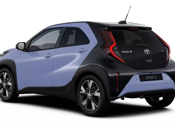 Vehicle image 3 Vehicle image 3