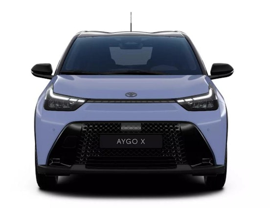 First vehicle image First vehicle image