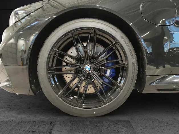 BMW M5 xDrive Touring