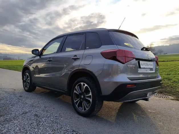 Suzuki Vitara 1.5 Compact Top Hybrid 4x4