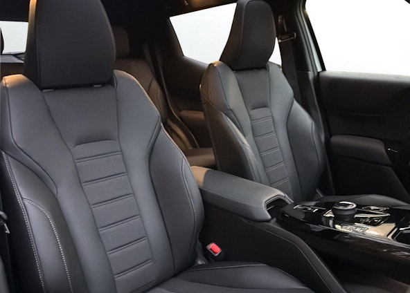 Vehicle image 7 Vehicle image 7