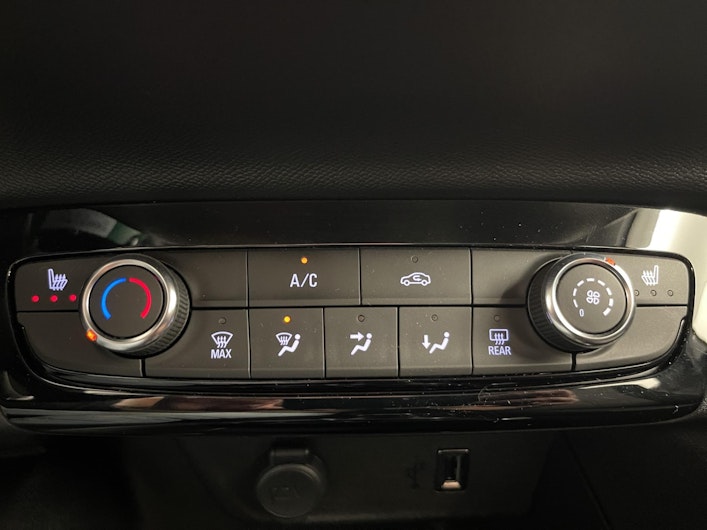 Vehicle image OPEL CORSA