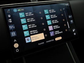 Vehicle image LAND ROVER Range Rover Evoque 1.5 T 270e Autobiography