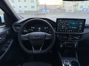Ford Kuga 2.5 Hybrid ST-Line X 4x4