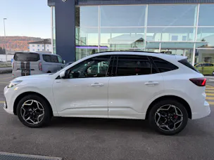 Ford Kuga 2.5 Hybrid ST-Line X 4x4