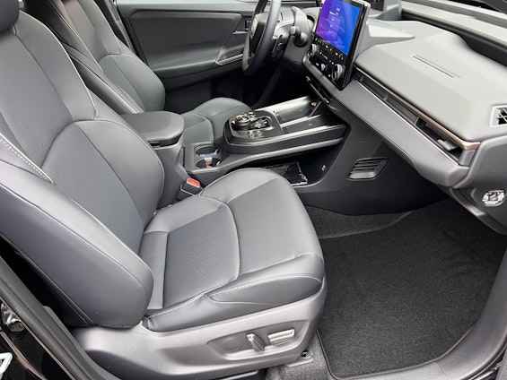 Vehicle image 12 Vehicle image 12