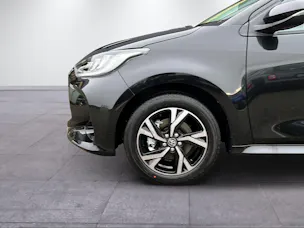 Toyota Yaris 1.5 VVT-i HSD Trend