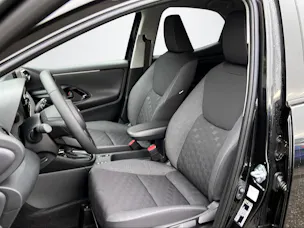 Toyota Yaris 1.5 VVT-i HSD Trend