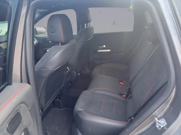Mercedes-Benz B 220 d AMG Line