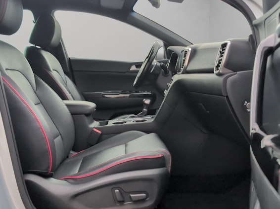 Fahrzeugbild 9 Fahrzeugbild 9