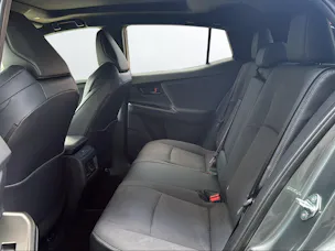 Toyota C-HR+ Premium AWD