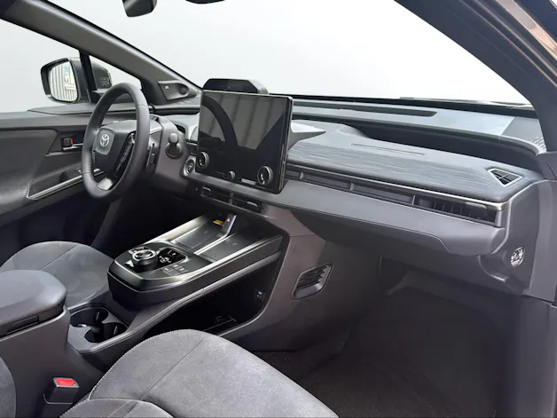 Toyota C-HR+ Premium AWD