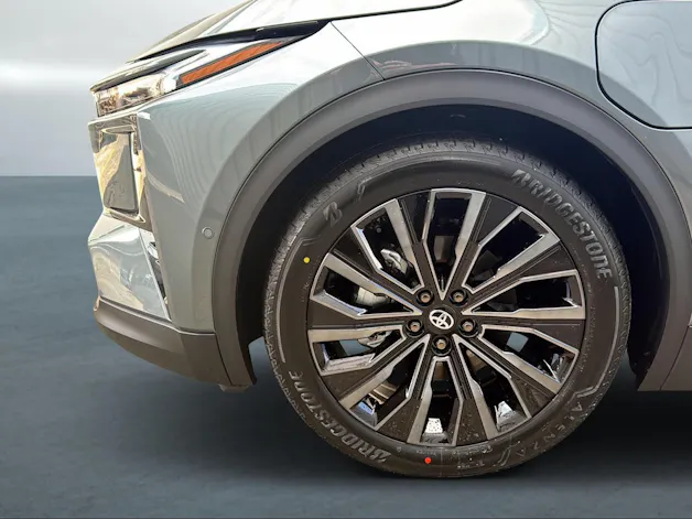 Toyota C-HR+ Premium AWD