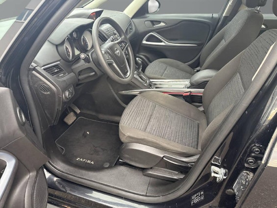 Vehicle image 5 Vehicle image 5