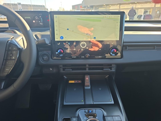 Vehicle image 13 Vehicle image 13