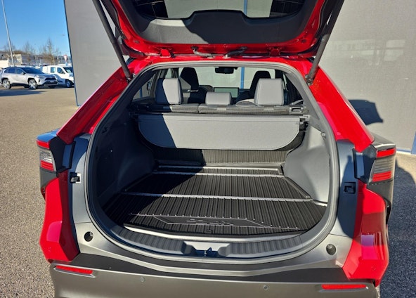 Vehicle image 9 Vehicle image 9