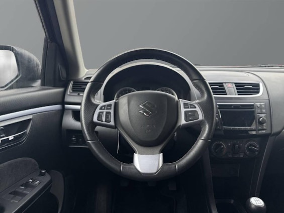 Vehicle image 7 Vehicle image 7