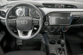 https://vehicle.imgix.net/4128189/ad1e9b14-88e8-4cae-bcaf-9e9d43152b7f.jpg