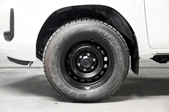 https://vehicle.imgix.net/4128189/cf373b4d-86fb-4ed2-b5d6-612e1a8d7d24.jpg