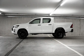 https://vehicle.imgix.net/4128189/e611c14d-e6e0-4c32-b556-3d640b5a0884.jpg