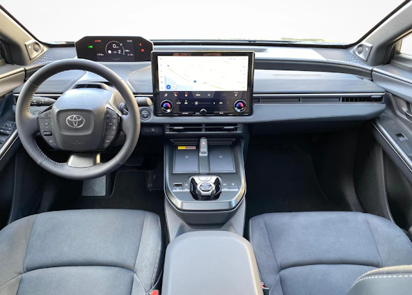 Fahrzeugbild 8 Fahrzeugbild 8