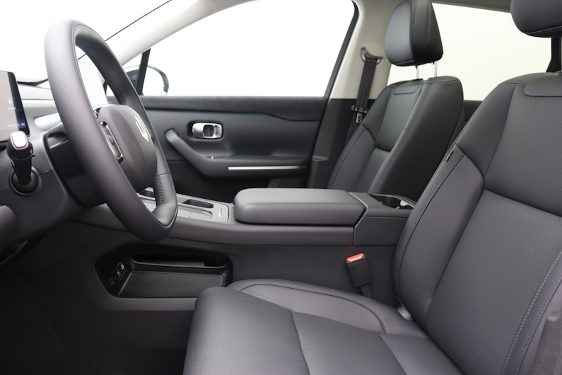 Vehicle image LEAPMOTOR C10