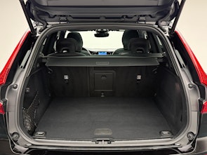 Vehicle image VOLVO XC60 2.0 T8 TE Black Edition eAWD