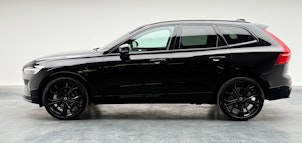 Vehicle image VOLVO XC60 2.0 T8 TE Black Edition eAWD