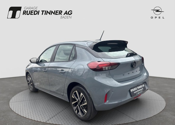 Vehicle image 6 Vehicle image 6