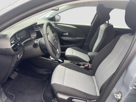 Vehicle image 10 Vehicle image 10