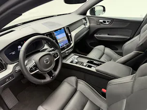 Volvo XC60 2.0 T8 TE XCENTRIC Black Edition eAWD