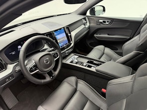 Vehicle image VOLVO XC60 2.0 T8 TE Black Edition eAWD