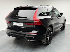 Vehicle image VOLVO XC60 2.0 T8 TE Black Edition eAWD