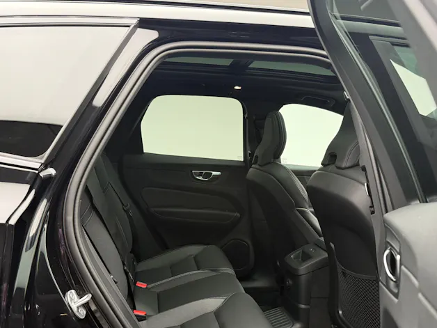Volvo XC60 2.0 T8 TE XCENTRIC Black Edition eAWD