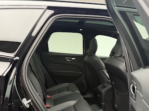 Vehicle image VOLVO XC60 2.0 T8 TE Black Edition eAWD