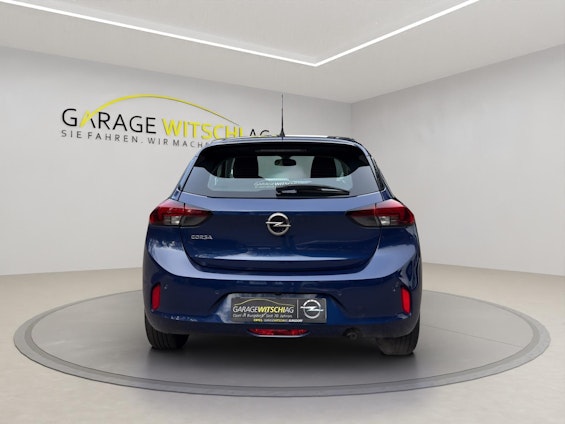 Vehicle image 8 Vehicle image 8