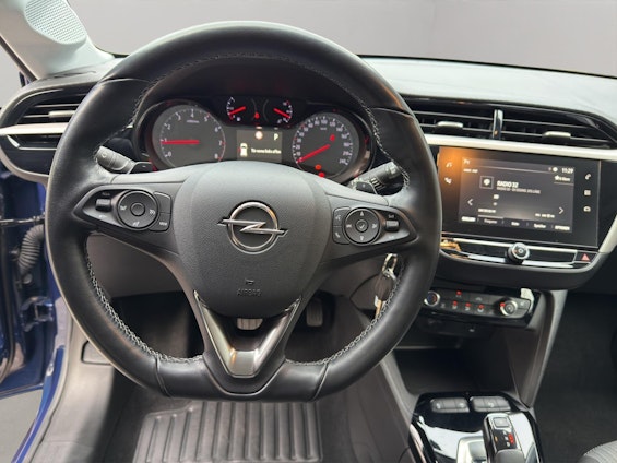 Vehicle image 14 Vehicle image 14