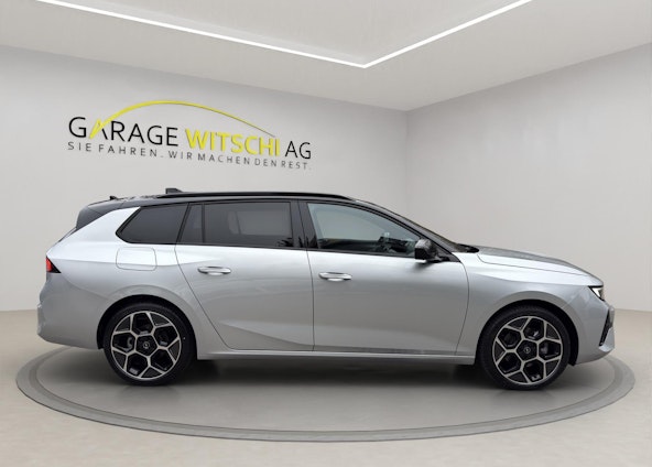 Vehicle image 5 Vehicle image 5