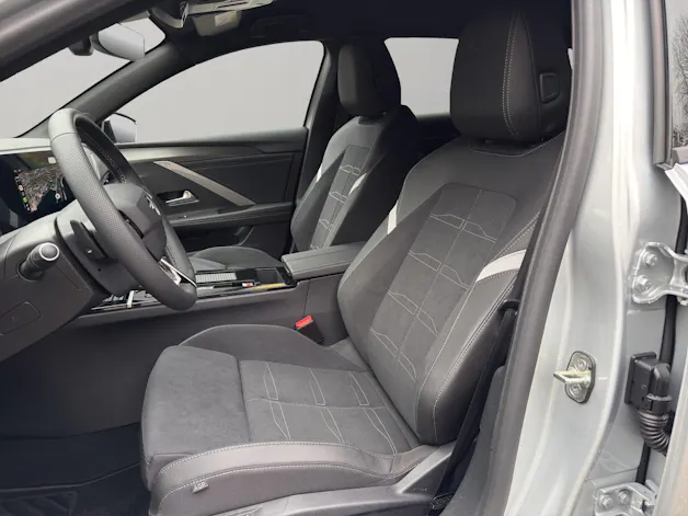 Opel Astra L Sports Tourer 1.2 Turbo Hybrid GS