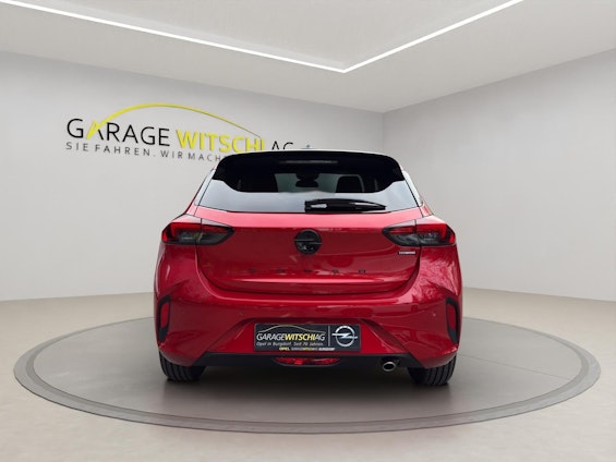 Vehicle image 8 Vehicle image 8