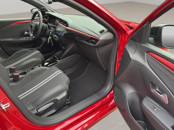 Vehicle image 21 Vehicle image 21